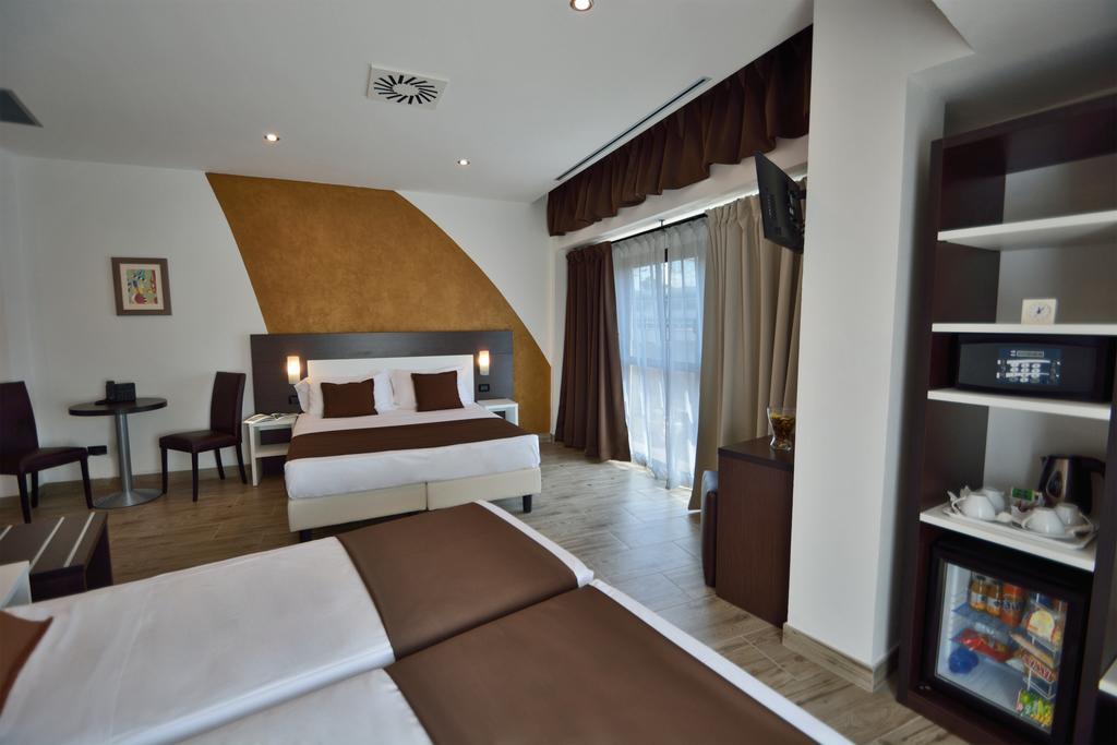 Hotel Luxor Florencie Exteriér fotografie