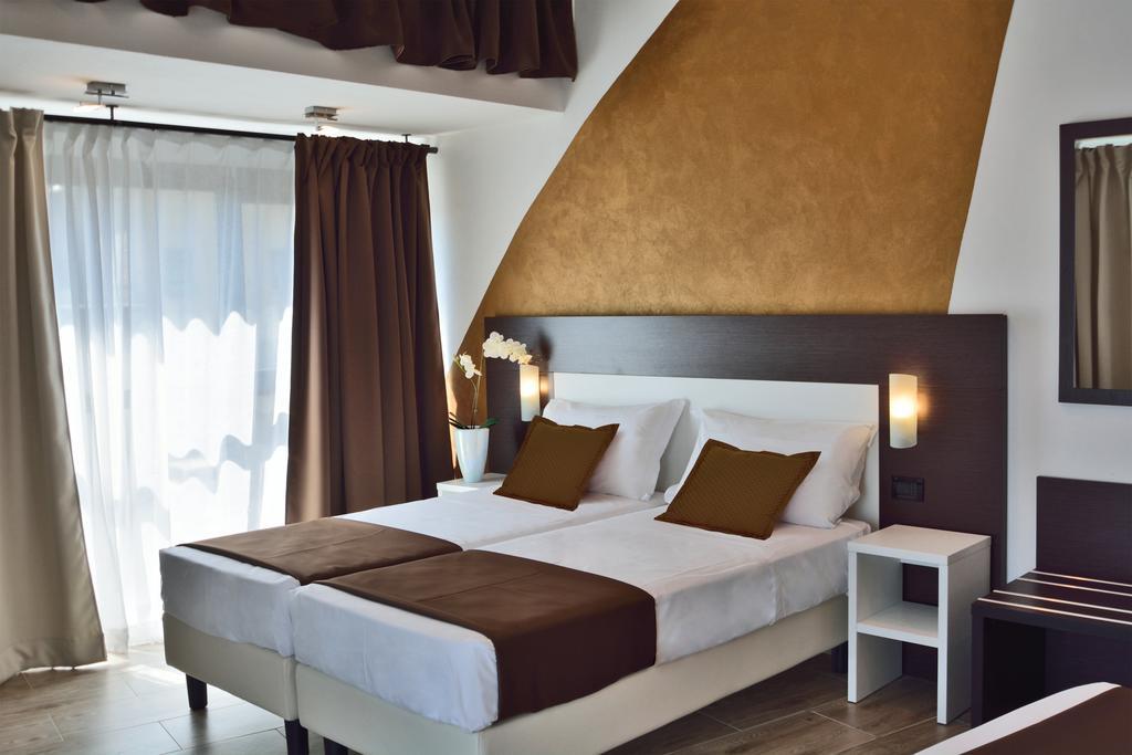 Hotel Luxor Florencie Exteriér fotografie
