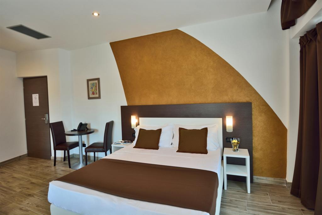 Hotel Luxor Florencie Exteriér fotografie